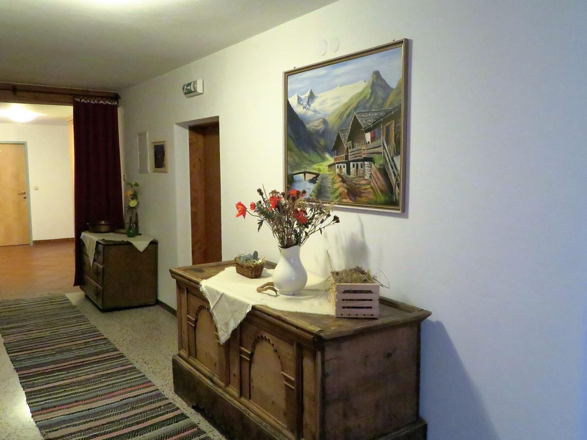 Gaestehaus Post Prägraten Exteriör bild